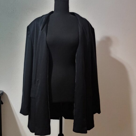 The Limited One Button Black Blazer Size 20W - Picture 2 of 11